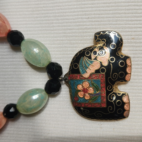 Happy Elephant Necklace - Picture 2 of 4